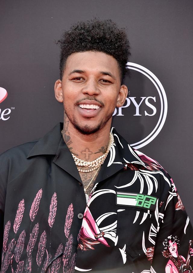 太可惜！28岁昔日“三杰”跟腱断裂，若不是伤情困扰他能比肩德容（遗憾！28岁昔日“三杰”遭遇跟腱断裂，若非伤病困扰本可媲美德容）