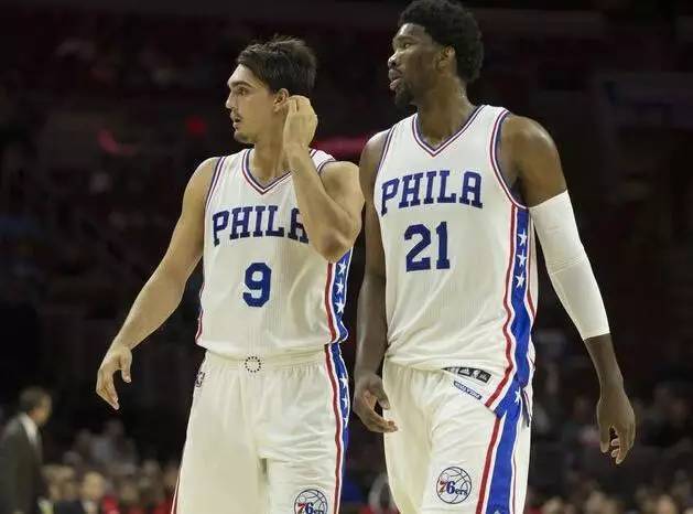 记者：苏亚雷斯可能离开迈阿密回乌拉圭民族，未来几天是关键（据记者报道，苏亚雷斯或将离开迈阿密，重返乌拉圭民族队，接下来几天至关重要）