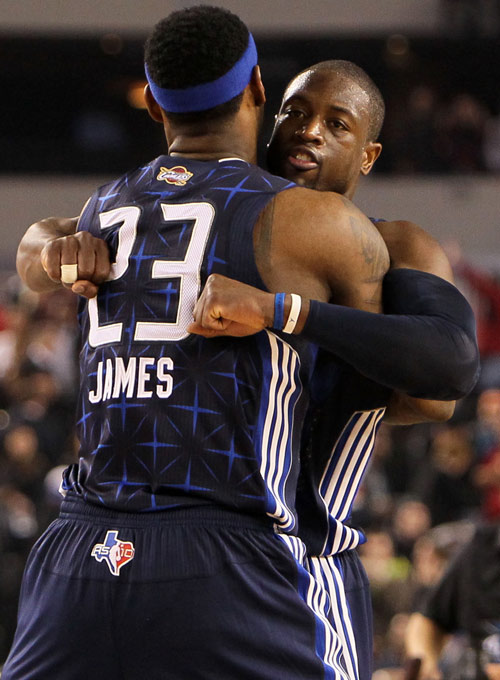 记者：邵佳一将现场观战西海岸vs亚泰，不会参与临场指挥工作（记者：邵佳一将现场观战西海岸对阵亚泰，不参与临场指挥）