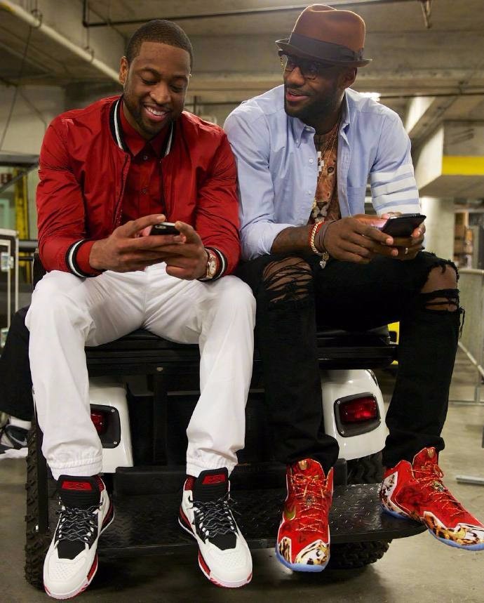 詹俊：感觉意大利能赢北爱尔兰，但能否过威尔士或波黑不好说（詹俊：意大利胜北爱有戏，能否闯过威尔士或波黑仍存变数）