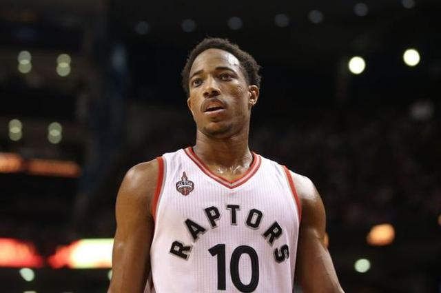 罗马诺：霍伊伦和国米早已没联系；国米要买德温特就得先卖人（罗马诺：霍伊伦与国米已久无联系；若要签下德温特，国米必须先卖人）