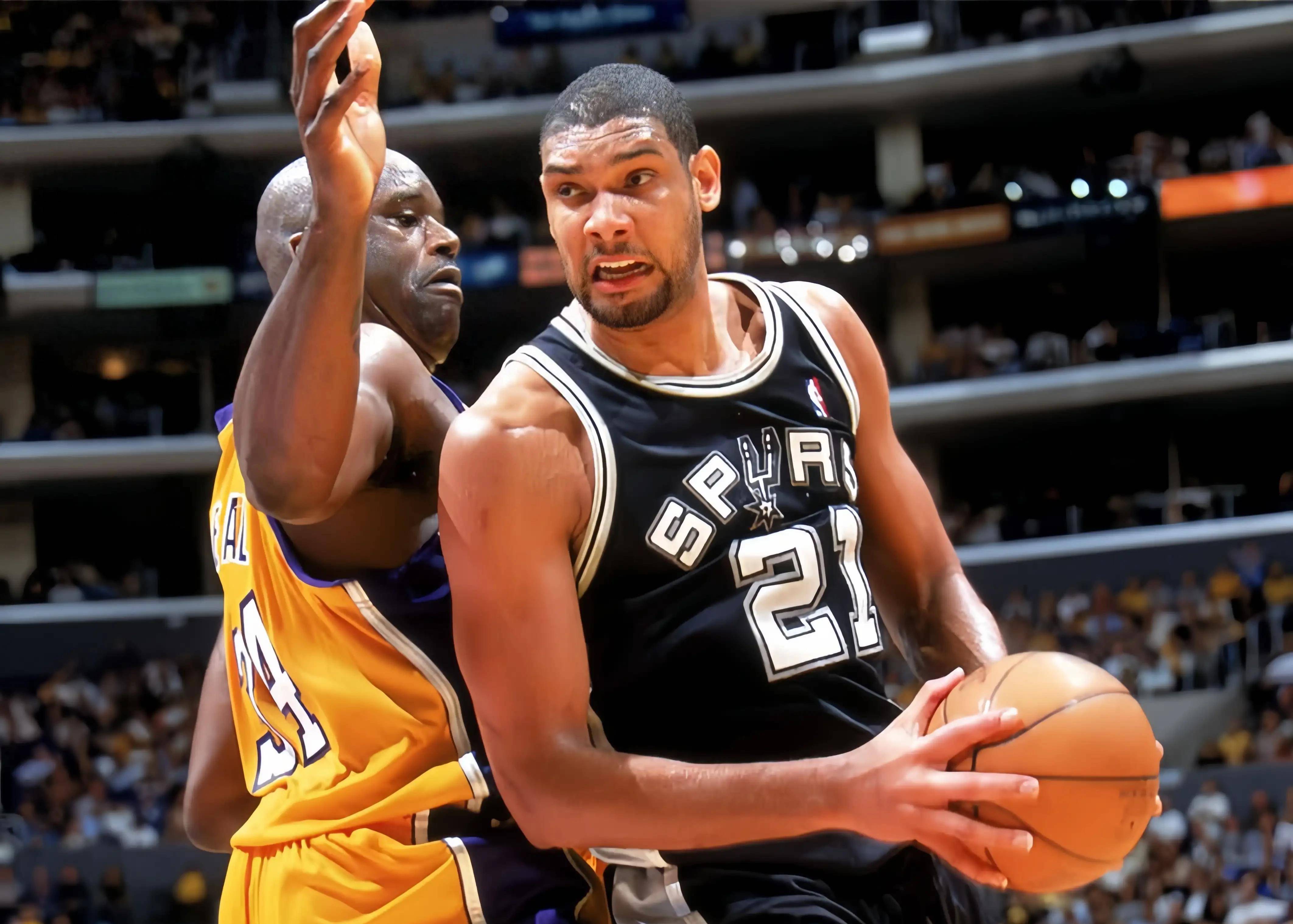 埃贝尔：不理解关于诺伊尔的争论，本赛季他一直是我们的支柱（埃贝尔：不明白围绕诺伊尔的争议，他本季始终是我们的中流砥柱）